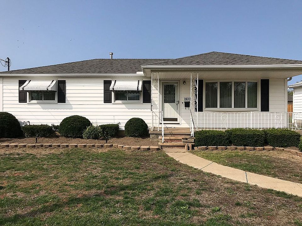 1st image of 1800 W 29th St