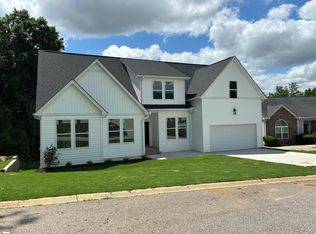 713 Rockcliff St, Greenville, SC 29617