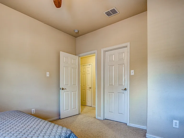 9716 Slide St — Photo 34