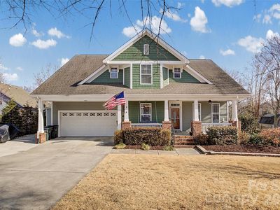 1044 Hunters Run Dr, Tega Cay, SC, 29708