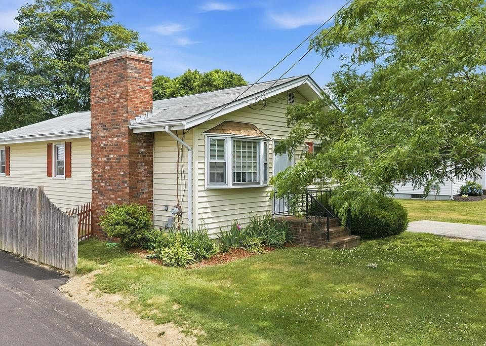 1st image of 117 Fales Rd