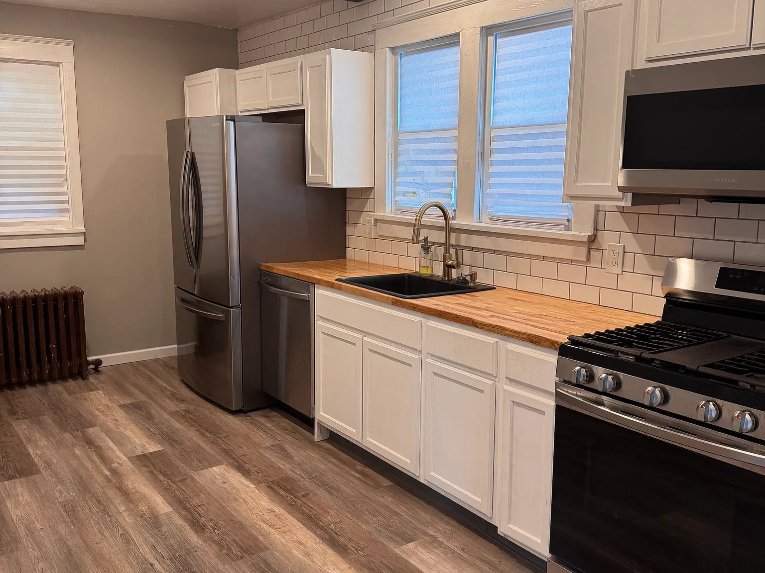 3 bed, 1440 sqft, $2,400 — Photo 3