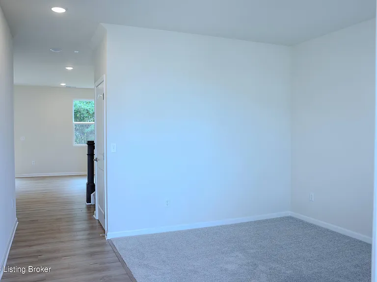 8300 Fairmount Rd — Photo 3