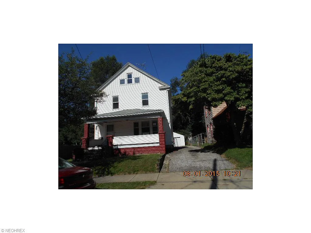 1030 Big Falls Ave photo 1
