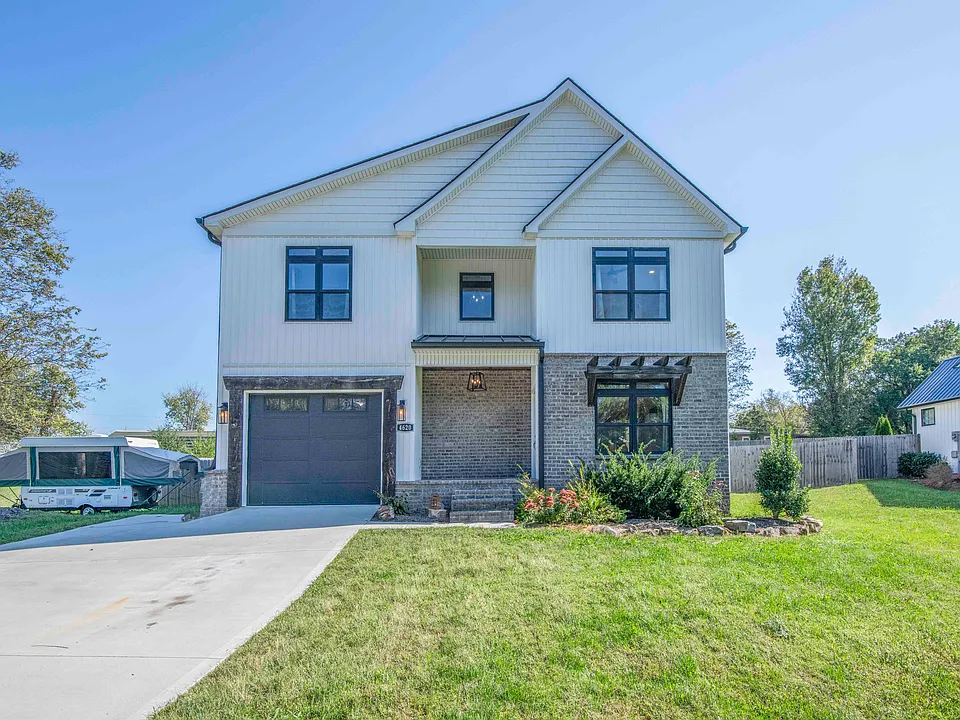 4620 W Beaver Creek Dr