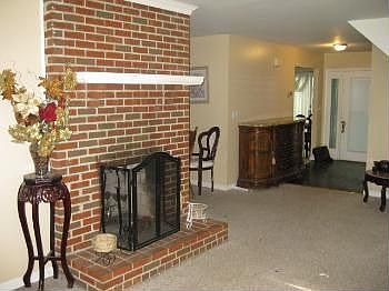 2nd image of 203 Fairway Dr