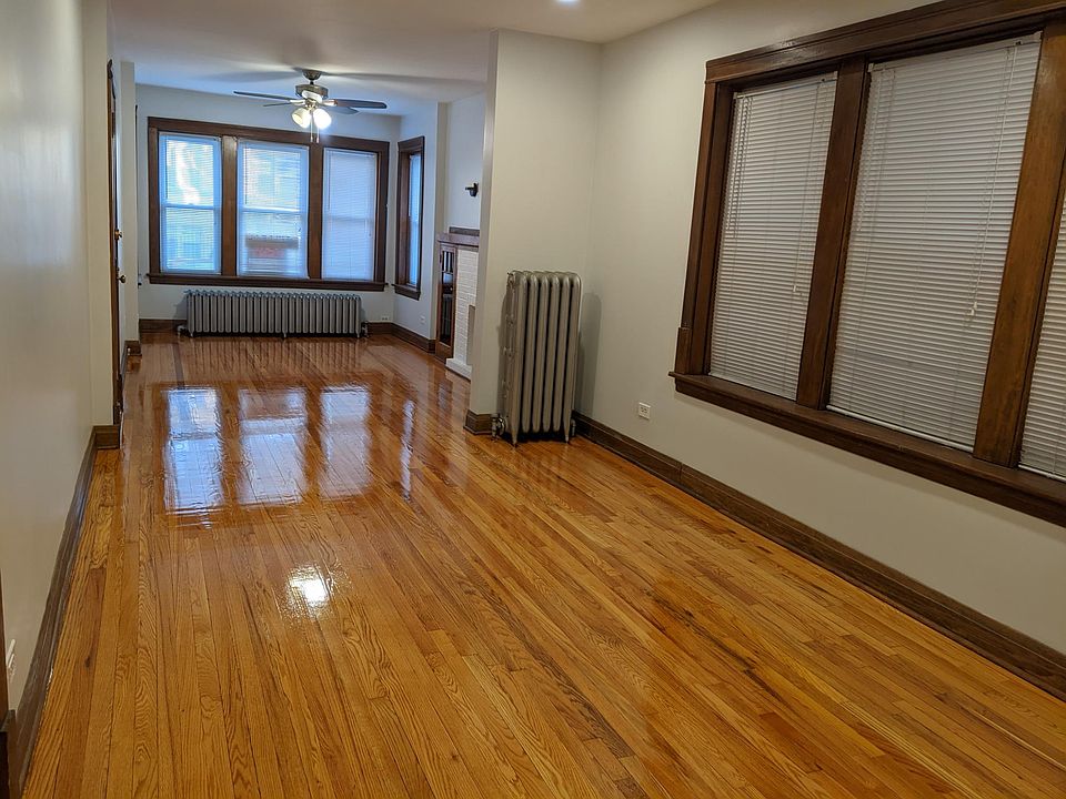 1st image of 4246 N Lawndale Ave Floor 1