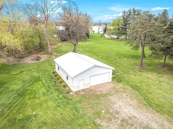 823 Morton Rd, Horton, MI 49246