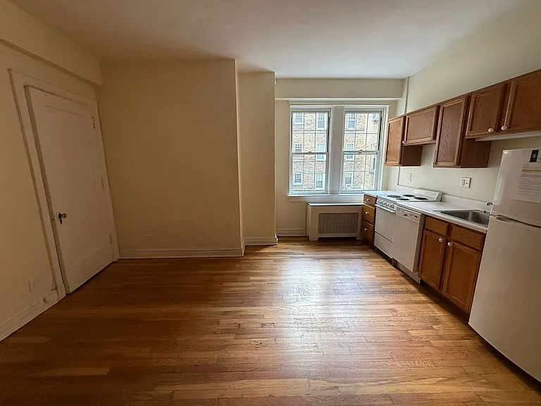 New King Edward Apartments — Photo 37