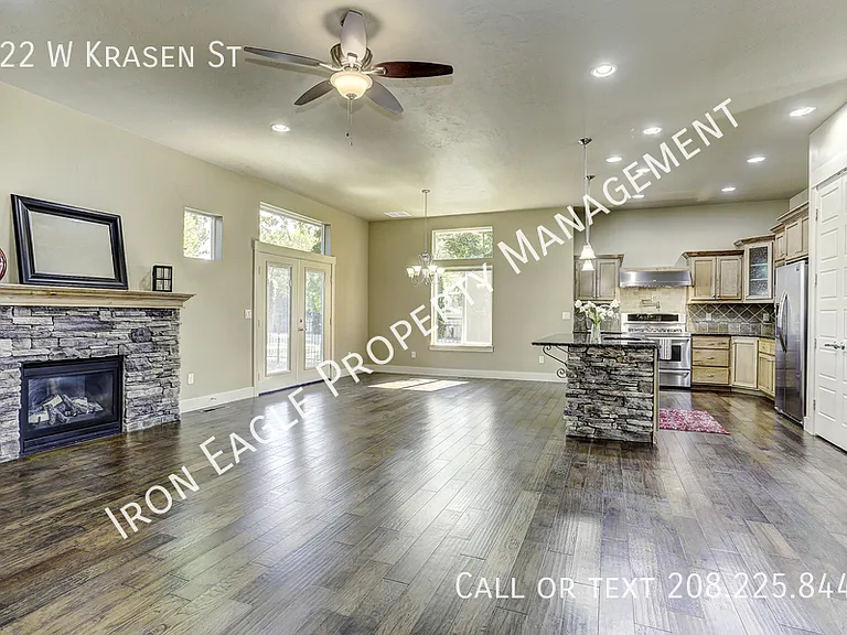 822 W Krasen St — Photo 16