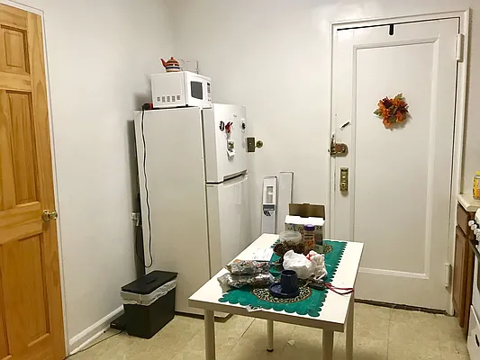 Rented by Voro, LLC | media 3