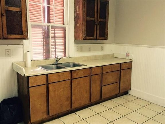 5th image of 3311 N Derbigny St