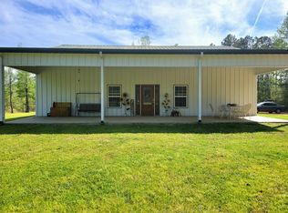 3176 Columbia Road 36, Magnolia, AR 71753