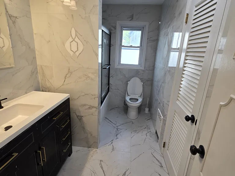 74 Caswell Ave #2 — Photo 9