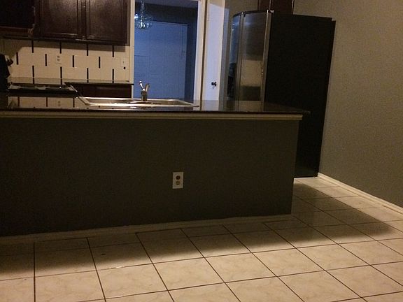 4th image of 2512 Trenton Dr