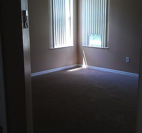 5th image of 3000 Hartland Ct