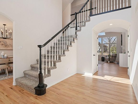 3rd image of 2551 Ginny Way