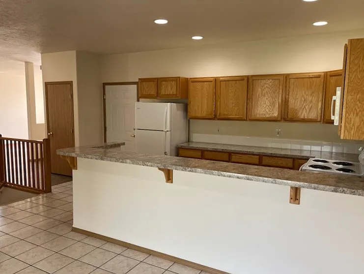 1309 E Calkins Ave — Photo 20