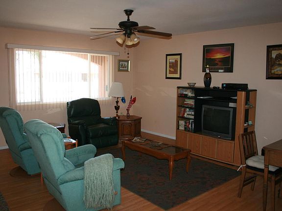 4th image of 10710 W Saratoga Cir