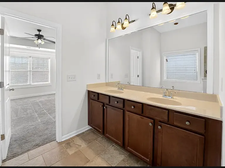 269 Privet Cir — Photo 17