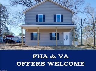 1041 Pine Circle Dr NW, Concord, NC 28027