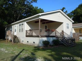 1117 G St, New Bern, NC 28560