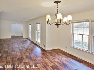 503 Susan Creek Dr, Stone Mountain, GA 30083
