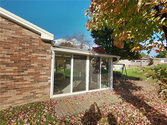 4th image of 137 Byerly Dr