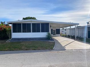 10 Hacha Ct, Fort Myers, FL 33912