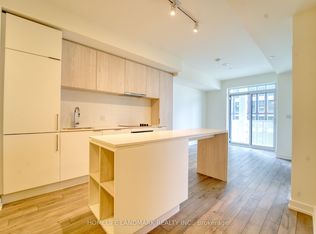 89 Church St #3302, Toronto, ON M5C 2G3