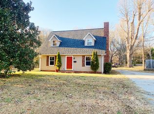 432 Lucerne Dr, Spartanburg, SC 29302