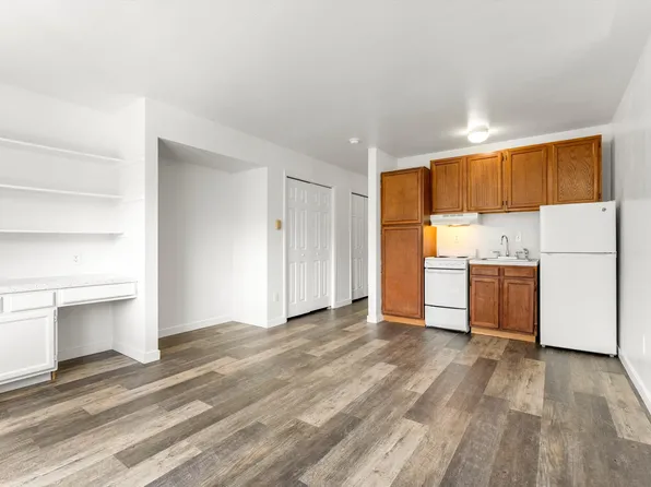 1926 Canyon Blvd #9, Boulder, CO 80302