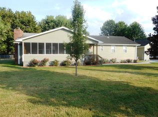 2120 Forsyth Dr, Elizabethton, TN 37643