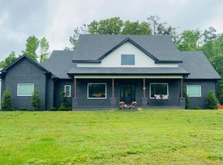 41 County Road 944, Glen, MS 38846
