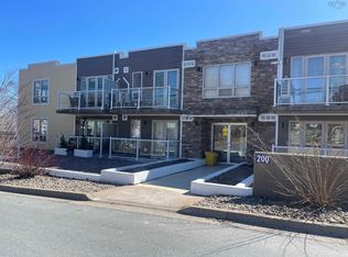 200 Crown Dr #707, Halifax, NS B3N 0B1
