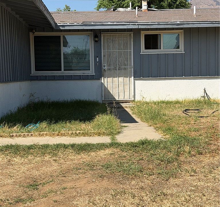 1st image of 26972 14th St