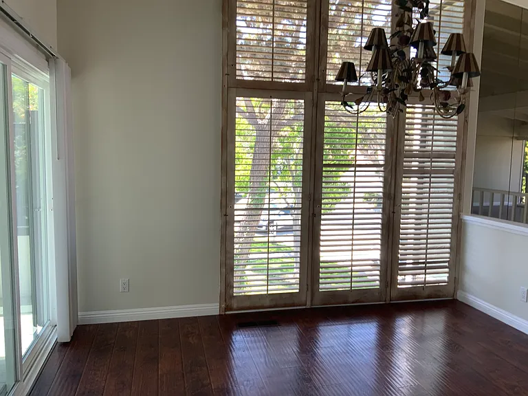 421 Vista Parada — Photo 18