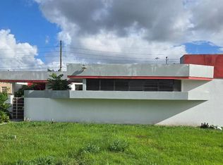 27 Fidelidad, Caguas, PR 00725