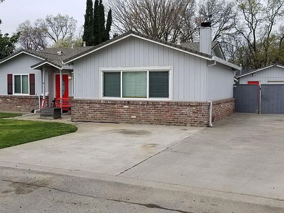 2nd image of 5517 Palmdale Way