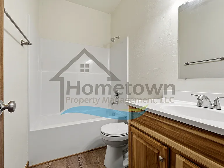 145 One Burnt Tree Ln #1 — Photo 4