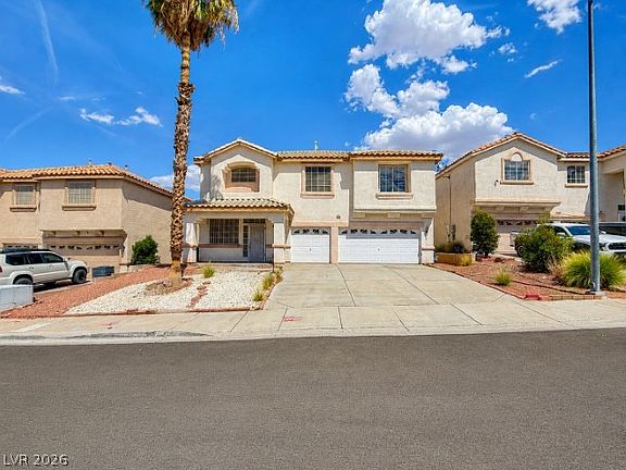 3rd image of 268 Daisy Gold Ct