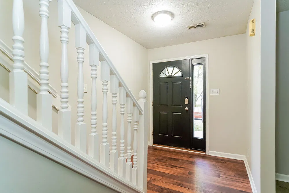 4 bed, 2.5 bath, 2228 sqft, $2,285 — Photo 4