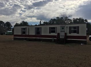 1150 Log Cabin Rd, Loris, SC 29569