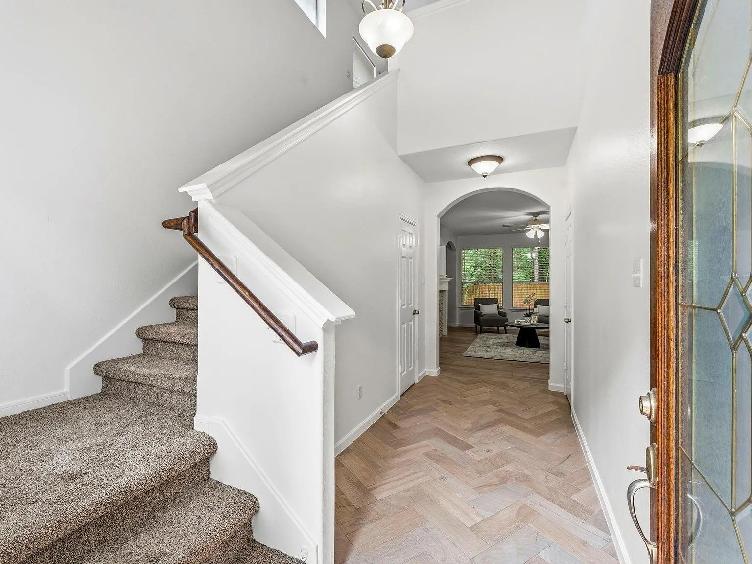3 bed, 2.5 bath, 2068 sqft, $2,250 — Photo 4