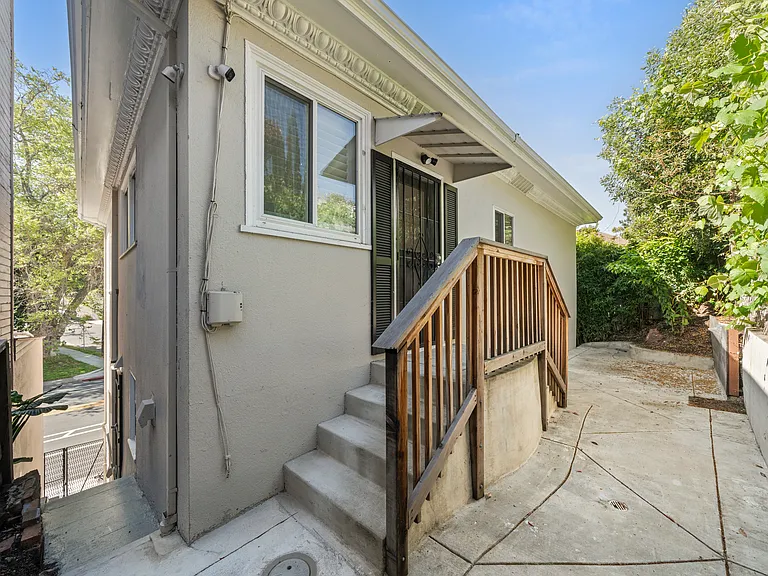 2215 Park Blvd #A — Photo 33