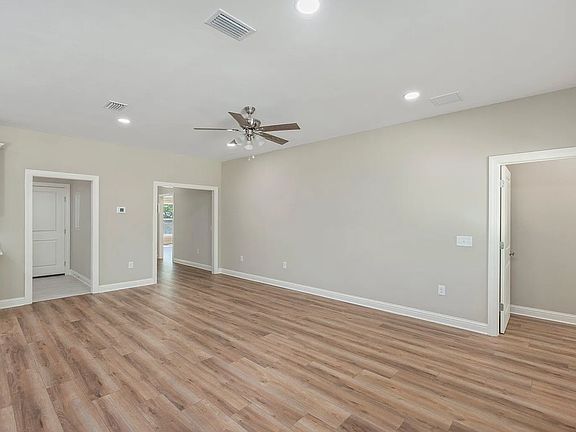4th image of 6043 Sand Hill Rd