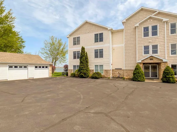 6005 E Harbor Rd Unit 2A, Marblehead, OH 43440