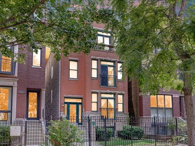 1825 W Iowa St #2, Chicago, IL, 60622