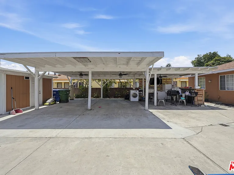 6133 Orchard Ave #B — Photo 7