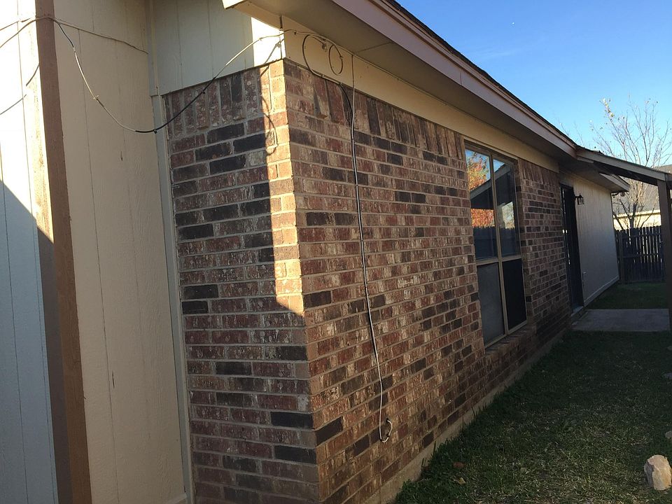 1st image of 6808 S Creek Dr